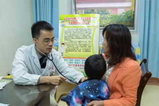 守護(hù)呼吸健康，共筑生命防線——我院成功舉辦世界肺炎日義診咨詢與健康教育活動(dòng)